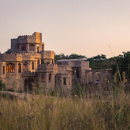 Manmatha A Luxury Retreat Bed and Breakfast Udaipur Esterno foto