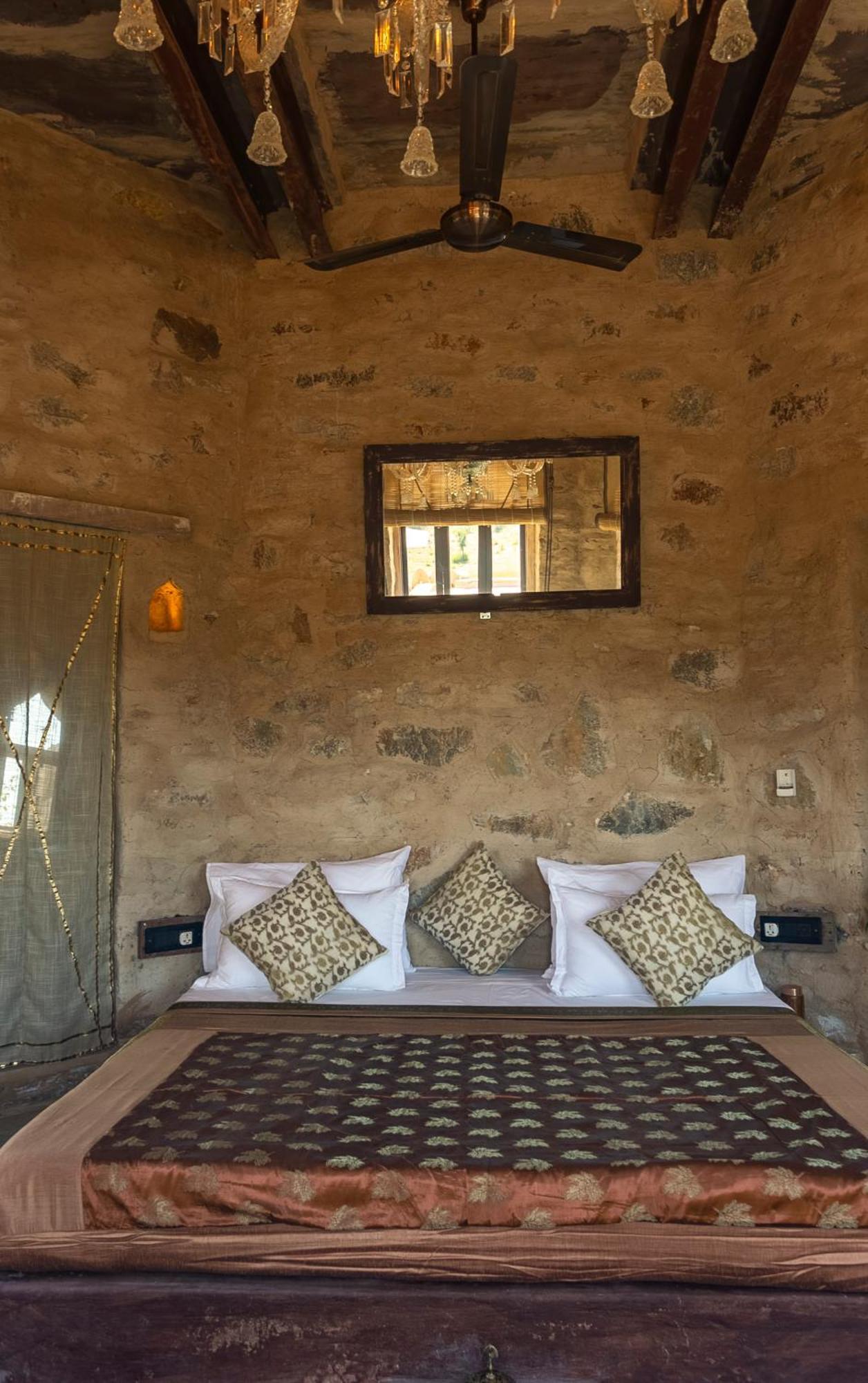 Manmatha A Luxury Retreat Bed and Breakfast Udaipur Esterno foto