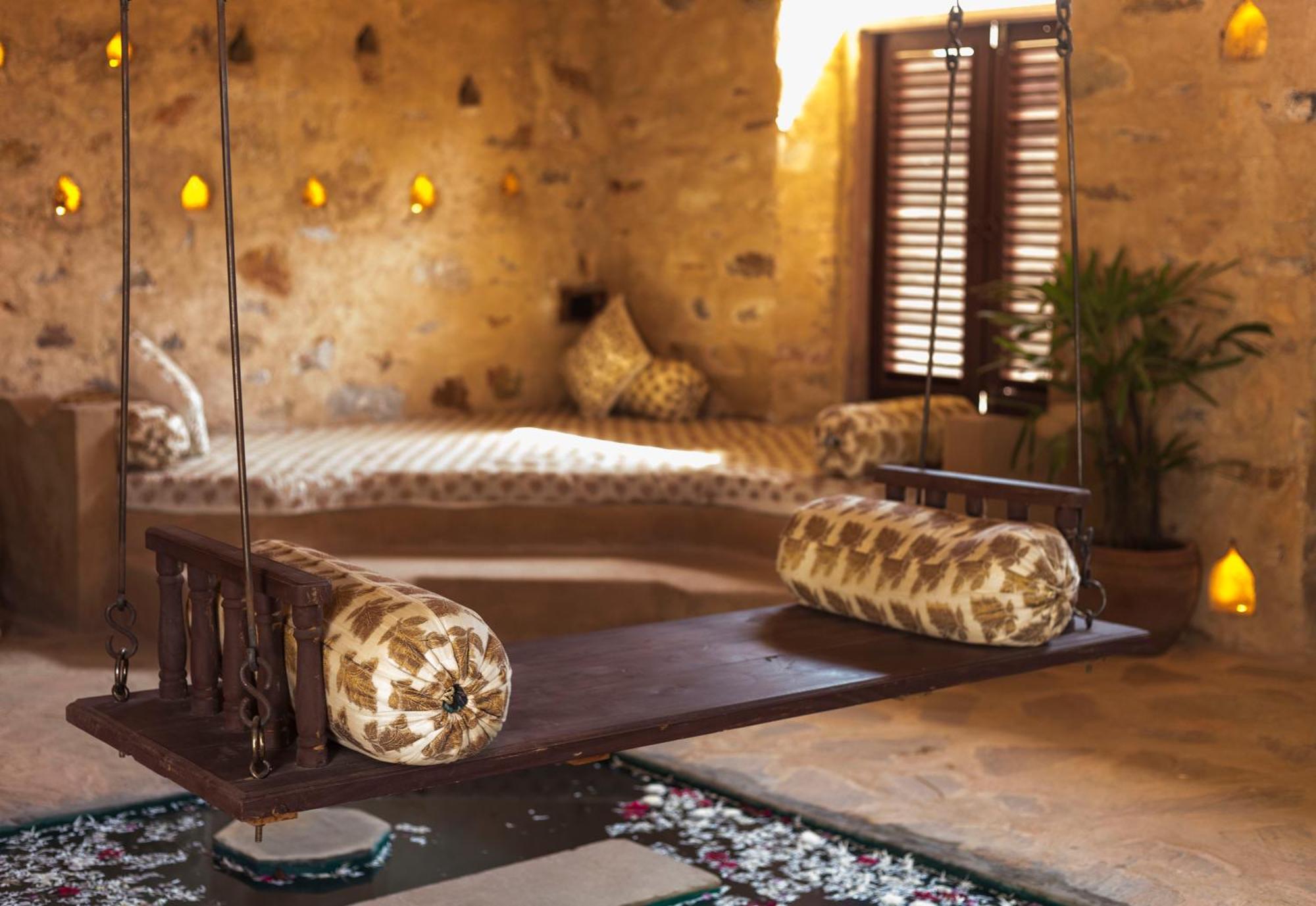 Manmatha A Luxury Retreat Bed and Breakfast Udaipur Esterno foto